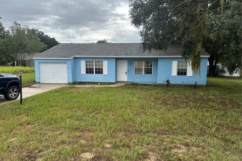 Villa ou maison à Ocala, Floride 3 chambres, 107.02 m2 № 2408151