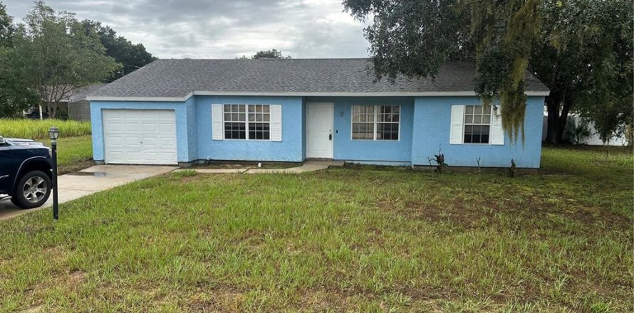 Villa ou maison à Ocala, Floride 3 chambres, 107.02 m2 № 2408151