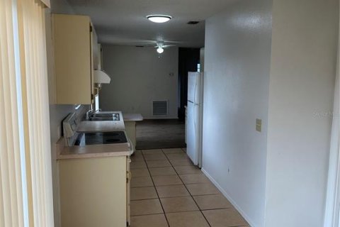 Villa ou maison à louer à Ocala, Floride: 3 chambres, 107.02 m2 № 2408151 - photo 2