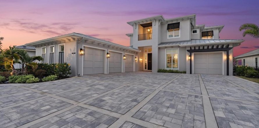 Casa en Bradenton, Florida 5 dormitorios, 516.54 m2 № 1801644