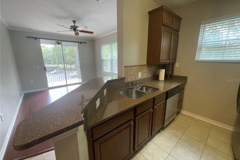 Condominio en alquiler en Tampa, Florida, 1 dormitorio, 68 m2 № 1886837 - foto 13