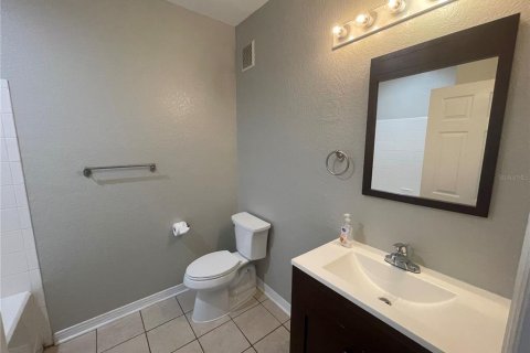 Condominio en alquiler en Tampa, Florida, 1 dormitorio, 68 m2 № 1886837 - foto 28