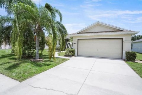 House in Lakeland, Florida 3 bedrooms, 163.32 sq.m. № 1826567 - photo 2