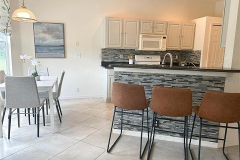 House in Lakeland, Florida 3 bedrooms, 163.32 sq.m. № 1826567 - photo 7
