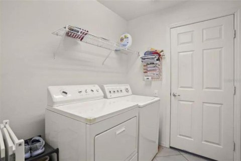 House in Lakeland, Florida 3 bedrooms, 163.32 sq.m. № 1826567 - photo 21