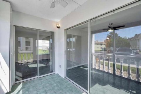 Condominio en alquiler en Tarpon Springs, Florida, 2 dormitorios, 80.92 m2 № 1899766 - foto 22