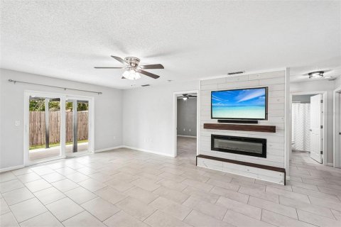 Casa en venta en Sarasota, Florida, 2 dormitorios, 98.2 m2 № 2385977 - foto 9