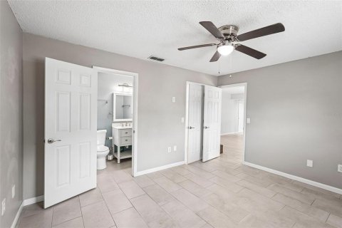 Casa en venta en Sarasota, Florida, 2 dormitorios, 98.2 m2 № 2385977 - foto 18