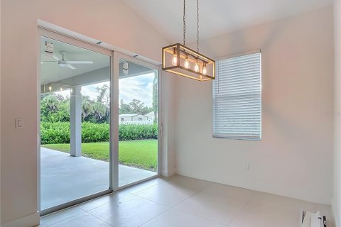 Villa ou maison à vendre à Port Charlotte, Floride: 3 chambres, 138.05 m2 № 2410172 - photo 15