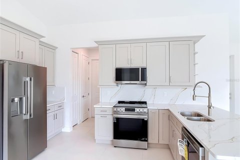 Villa ou maison à vendre à Port Charlotte, Floride: 3 chambres, 138.05 m2 № 2410172 - photo 10