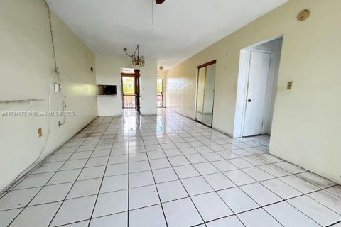 Купить кондоминиум в Майами, Флорида 1 спальня, 61.32м2, № 1667417 - фото 4