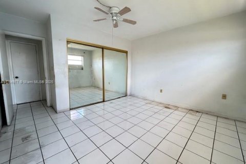 Купить кондоминиум в Майами, Флорида 1 спальня, 61.32м2, № 1667417 - фото 9