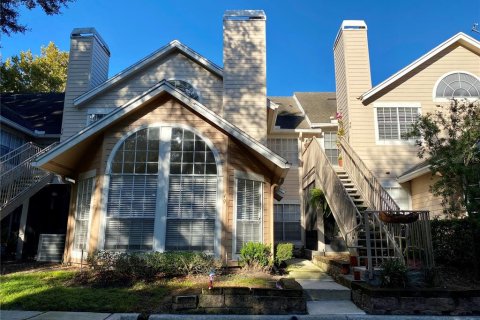 Copropriété à louer à Altamonte Springs, Floride: 2 chambres, 91.42 m2 № 1913990 - photo 1