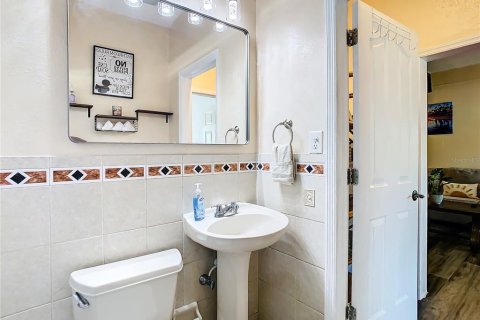 Villa ou maison à vendre à Tampa, Floride: 3 chambres, 126.63 m2 № 2277242 - photo 29