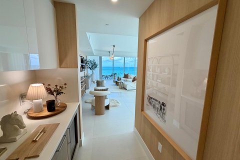Condo in Fort Lauderdale, Florida, 3 bedrooms № 2429935 - photo 12