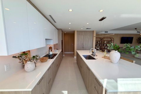 Condo in Fort Lauderdale, Florida, 3 bedrooms № 2429935 - photo 10