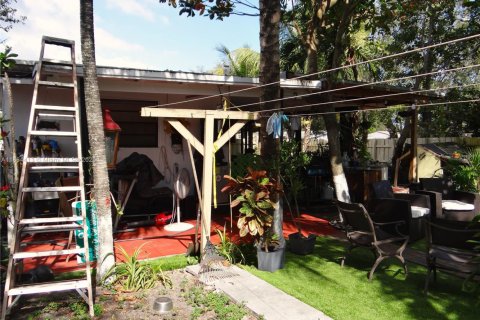 Купить виллу или дом в Майами, Флорида 2 спальни, 137.68м2, № 1957720 - фото 20