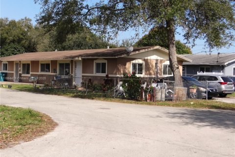 Купить виллу или дом в Майами, Флорида 2 спальни, 137.68м2, № 1957720 - фото 11