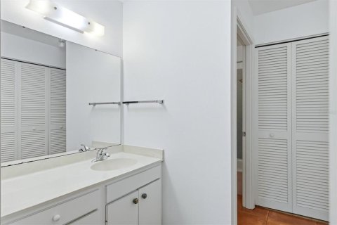 Copropriété à vendre à Bradenton, Floride: 3 chambres, 151.62 m2 № 2398795 - photo 19