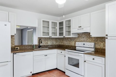 Copropriété à vendre à Bradenton, Floride: 3 chambres, 151.62 m2 № 2398795 - photo 5