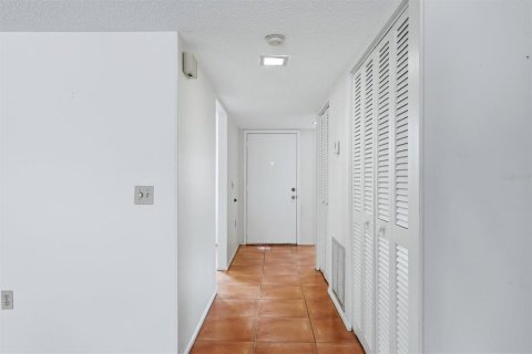 Copropriété à vendre à Bradenton, Floride: 3 chambres, 151.62 m2 № 2398795 - photo 7