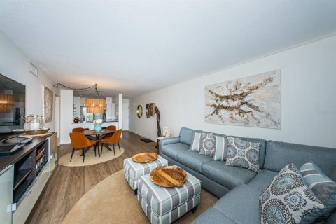 Villa ou maison à louer à Saint Petersburg, Floride: 2 chambres, 85.01 m2 № 2166385 - photo 26