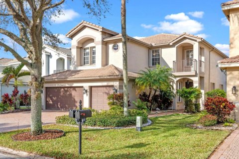Villa ou maison à vendre à Boynton Beach, Floride: 6 chambres, 333.24 m2 № 1044090 - photo 1