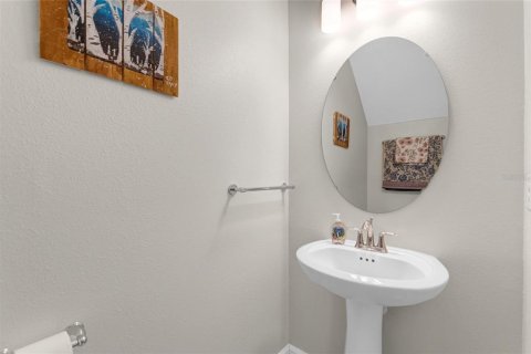 Villa ou maison à vendre à Davenport, Floride: 3 chambres, 181.16 m2 № 2201310 - photo 4