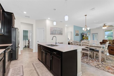 Villa ou maison à vendre à Davenport, Floride: 3 chambres, 181.16 m2 № 2201310 - photo 5