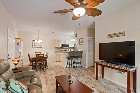 Condo in Maitland, Florida, 1 bedroom  № 1909844 - photo 6
