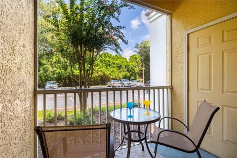 Condo in Maitland, Florida, 1 bedroom  № 1909844 - photo 9