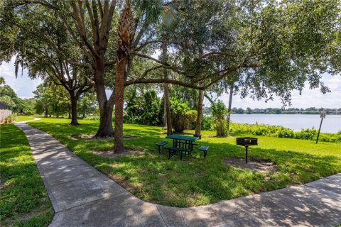 Condo in Maitland, Florida, 1 bedroom  № 1909844 - photo 27