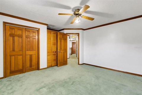 House in Lakeland, Florida 4 bedrooms, 298.49 sq.m. № 2237161 - photo 24