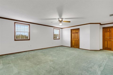 House in Lakeland, Florida 4 bedrooms, 298.49 sq.m. № 2237161 - photo 20