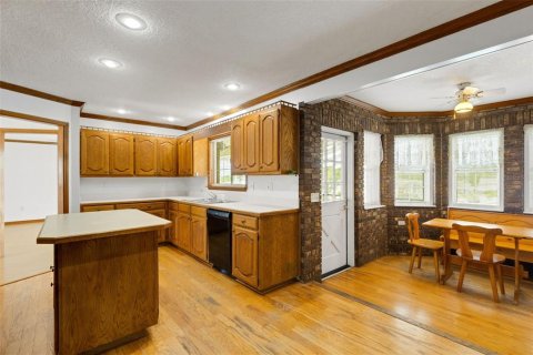 House in Lakeland, Florida 4 bedrooms, 298.49 sq.m. № 2237161 - photo 12