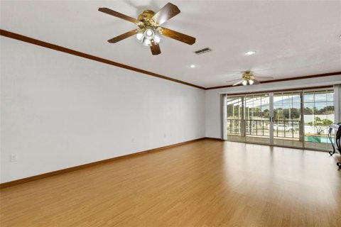 House in Lakeland, Florida 4 bedrooms, 298.49 sq.m. № 2237161 - photo 6