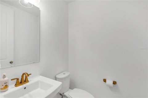 Adosado en alquiler en Orlando, Florida, 3 dormitorios, 185.62 m2 № 1877139 - foto 16