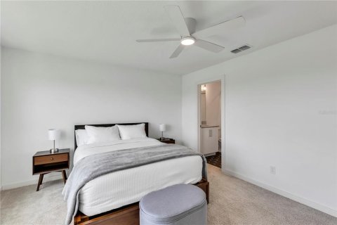 Adosado en alquiler en Orlando, Florida, 3 dormitorios, 185.62 m2 № 1877139 - foto 19
