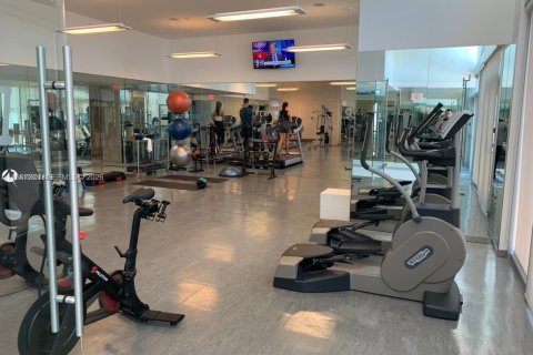 Condominio en alquiler en Miami, Florida, 2 dormitorios, 103.12 m2 № 1995422 - foto 22