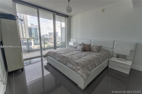 Condominio en alquiler en Miami, Florida, 2 dormitorios, 103.12 m2 № 1995422 - foto 12