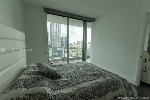 Condominio en alquiler en Miami, Florida, 2 dormitorios, 103.12 m2 № 1995422 - foto 8