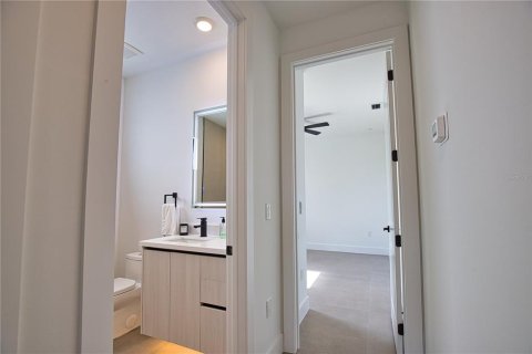 Casa en venta en Venice, Florida, 4 dormitorios, 148.55 m2 № 1803322 - foto 30