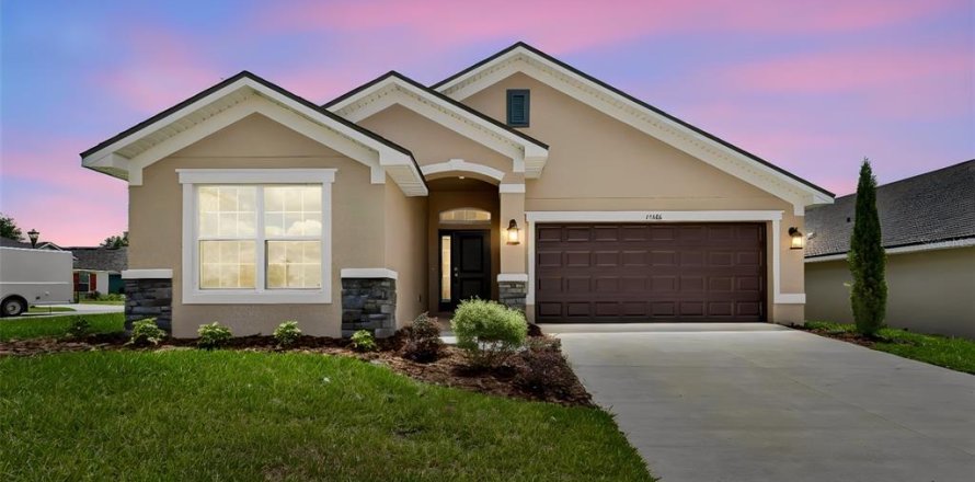 Villa ou maison à Dade City, Floride 3 chambres, 159.79 m2 № 2093384