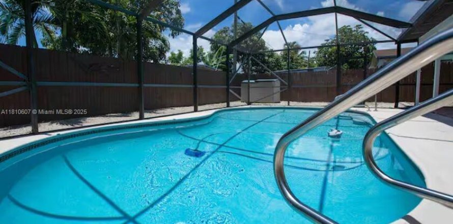 Villa ou maison à Davie, Floride 4 chambres, 144.93 m2 № 1865624