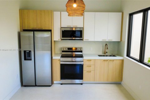 Casa en venta en Homestead, Florida, 5 dormitorios № 2054411 - foto 27