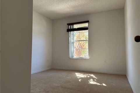 Townhouse in Kissimmee, Florida 3 bedrooms, 118.64 sq.m. № 2098101 - photo 20