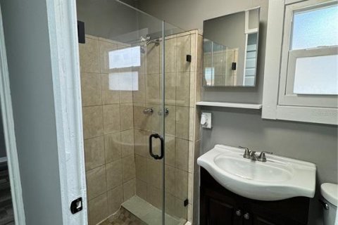 Villa ou maison à vendre à Clearwater, Floride: 2 chambres, 73.02 m2 № 2129924 - photo 4