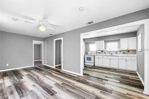 Villa ou maison à vendre à Clearwater, Floride: 2 chambres, 73.02 m2 № 2129924 - photo 6