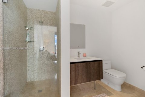 Купить кондоминиум в Майами, Флорида 2 спальни, 130.16м2, № 2027745 - фото 15