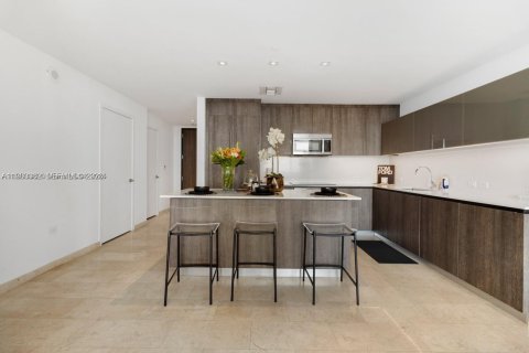 Купить кондоминиум в Майами, Флорида 2 спальни, 130.16м2, № 2027745 - фото 4